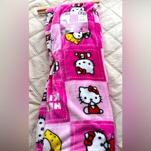 Hello kitty blanket
